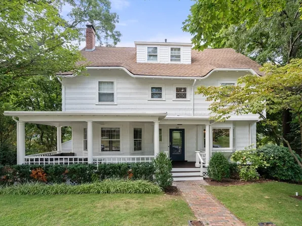 189 Mount Vernon St, Newton, MA 02465