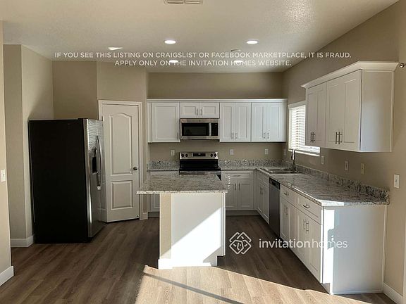 5th image of 8913 E Portobello Ave