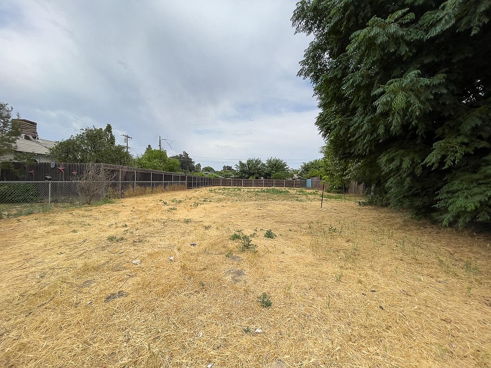 2nd image of 838 S Kern Avenue