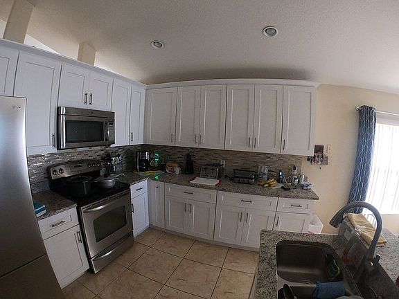 NEW KITCHEN