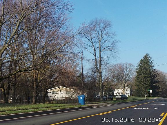 3rd image of 9599 Central Ave
