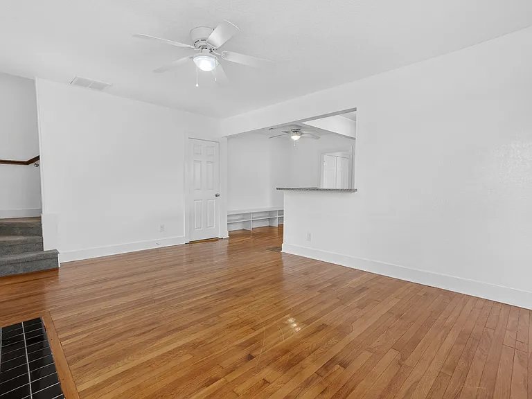 3144 Cockrell Ave — Photo 6
