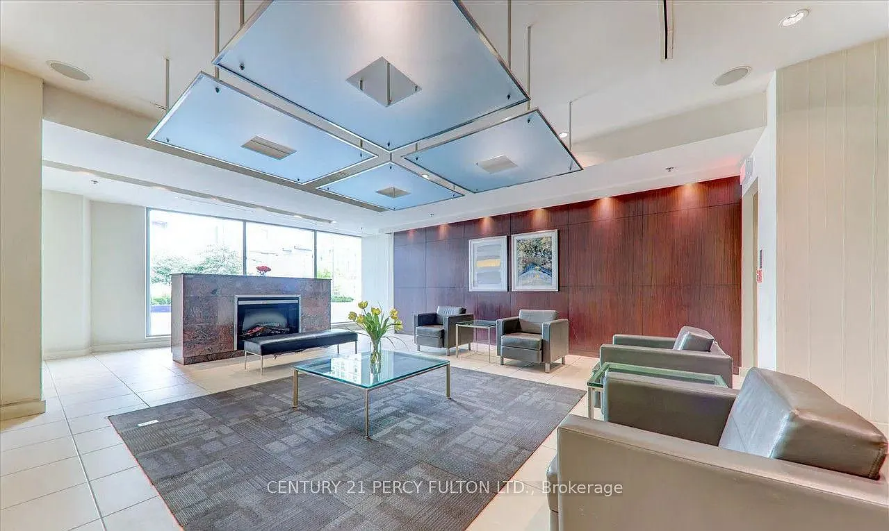 2 bed, $2,600 — Photo 3