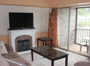 2160 Greentree Rd APT 104W, Pittsburgh, PA 15220