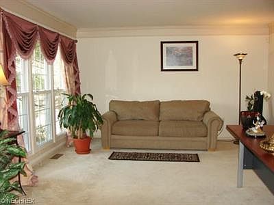 3rd image of 2786 Myrick Ln