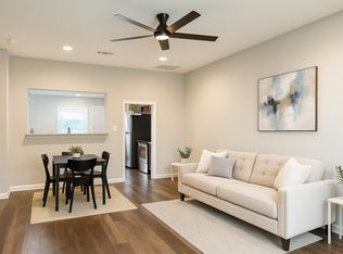 202 Burton Dr APT B, Arlington, TX 76011