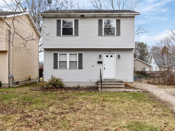 1786 Coventry St, Akron, OH 44301