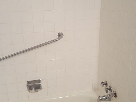 5th image of 10334 Parkman Dr APT A