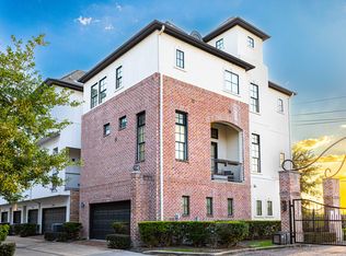 9423 Fannin St, Houston, TX 77045