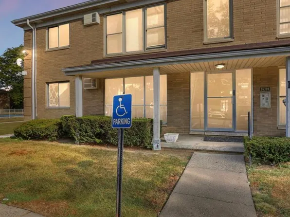 26309 W Seven Mile Rd APT 124, Redford, MI 48240