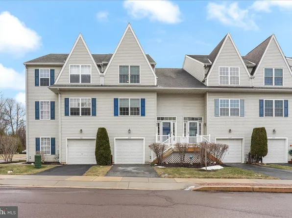 259 Buchanan Ct, Downingtown, PA 19335