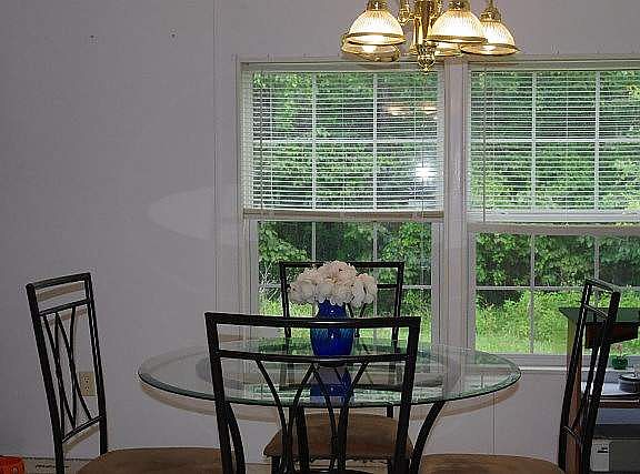 5th image of 1208 Windmill Grove Cir