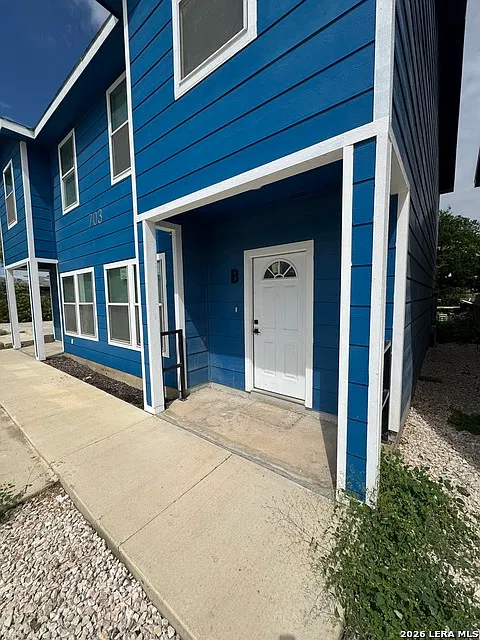 3 bed, 2.5 bath, 1212 sqft, $1,500 — Photo 3