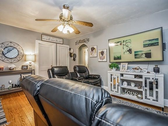 4th image of 319 Cedar Grove Ln #1808