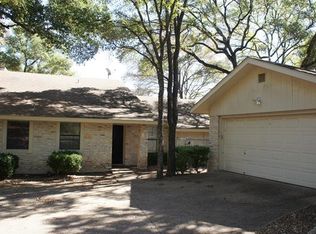 204 Serenada Dr, Georgetown, TX 78628