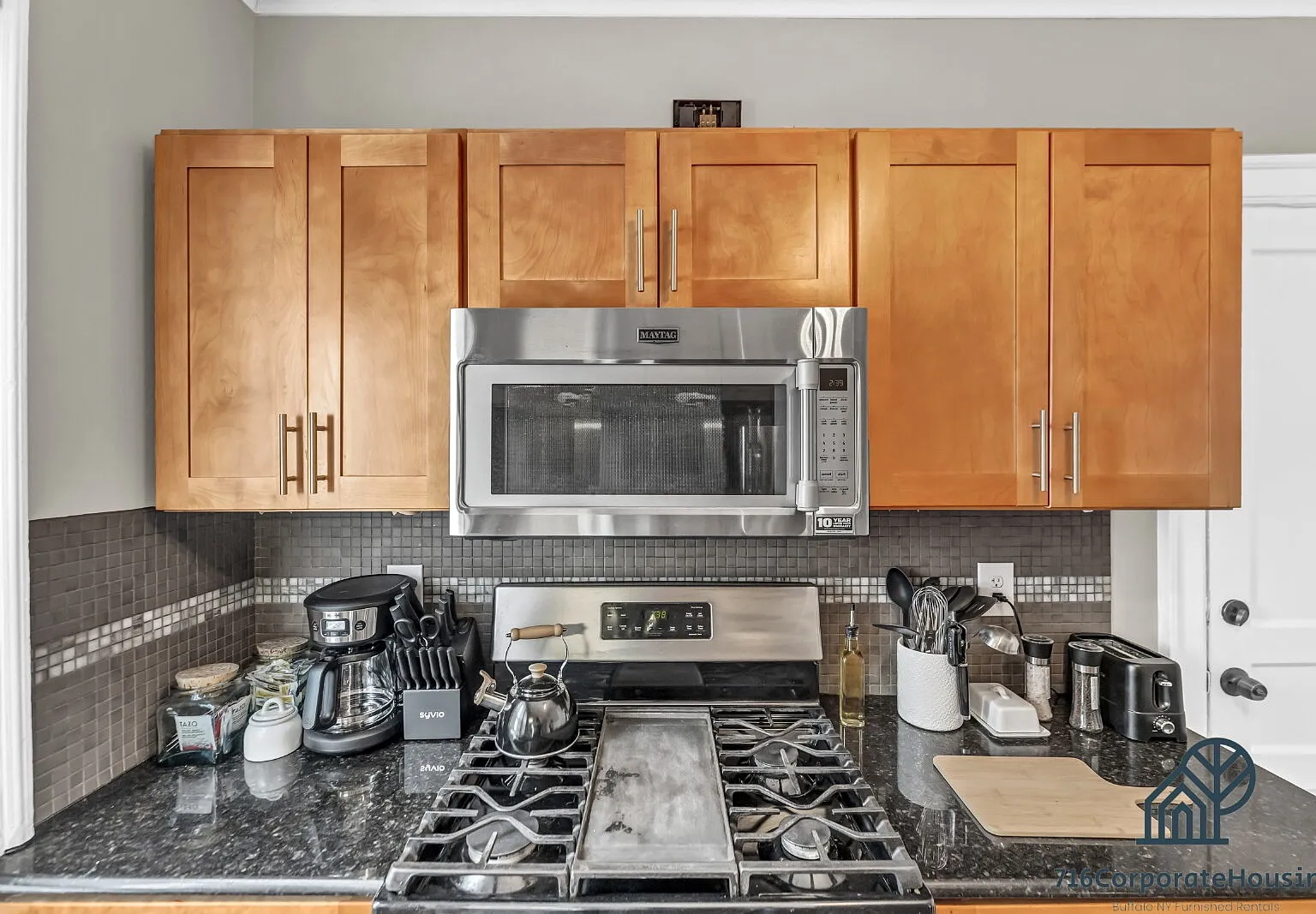 3 bed, 1.0 bath, $2,800 — Photo 1