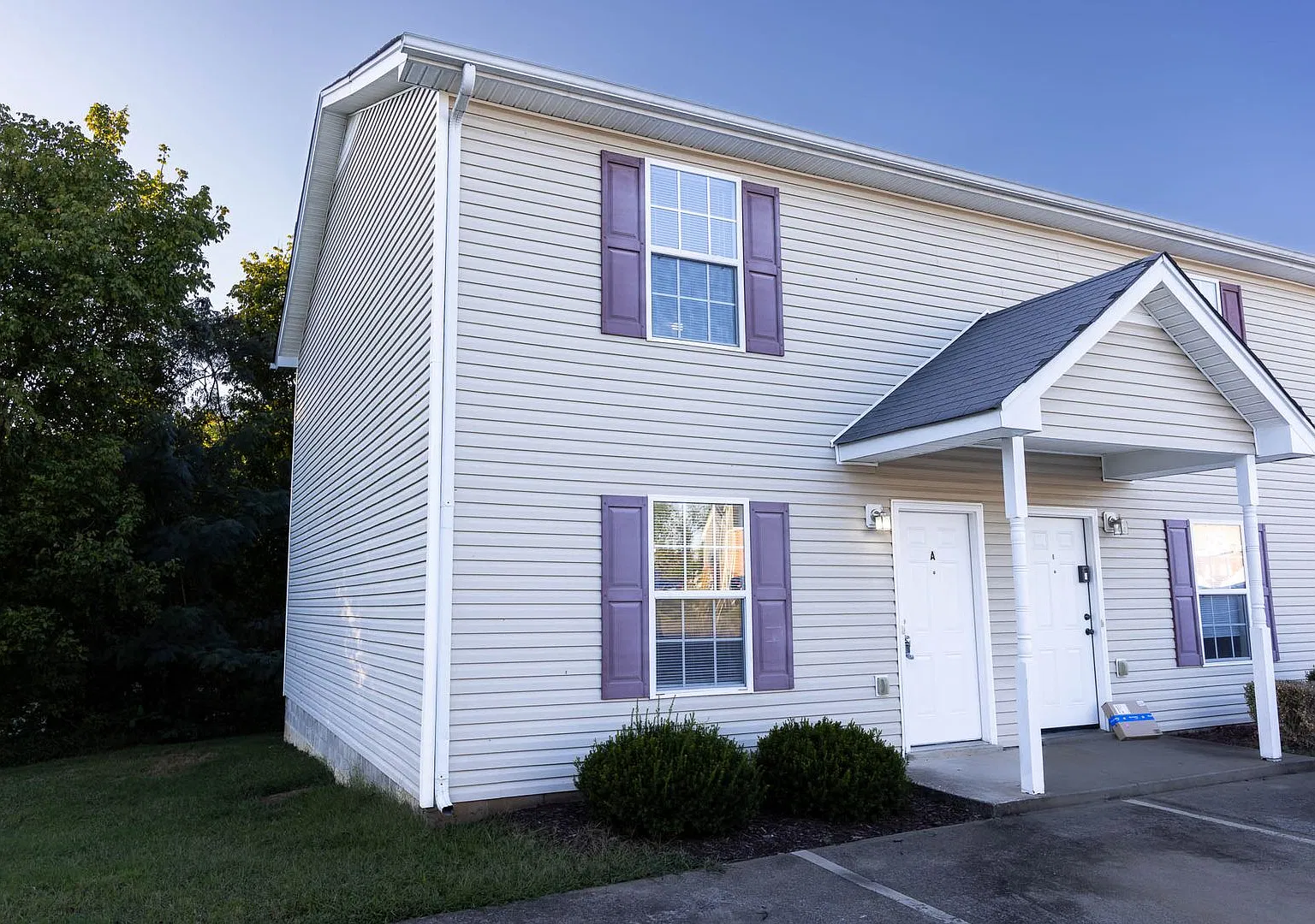 532 Patriot Park Ct. — Photo 1