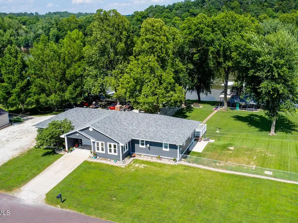 10544 Marina Rd, Jefferson City, MO 65101