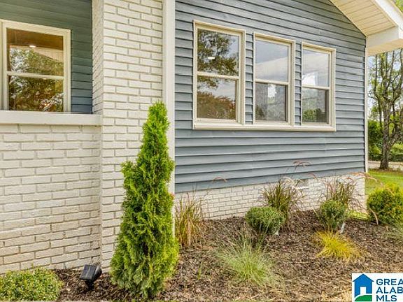 4th image of 3624 Norwood Blvd