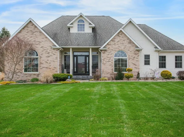 57591 Boulder Ct, Goshen, IN 46528