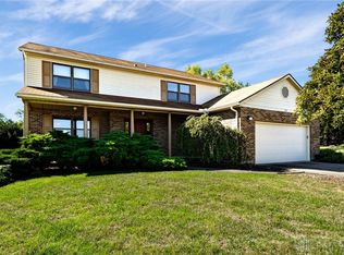 131 Queen Ann Ct, Springboro, OH 45066