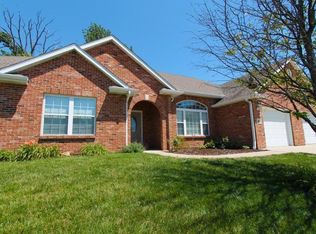 300 Wild Ginger Ct, Columbia, MO 65203
