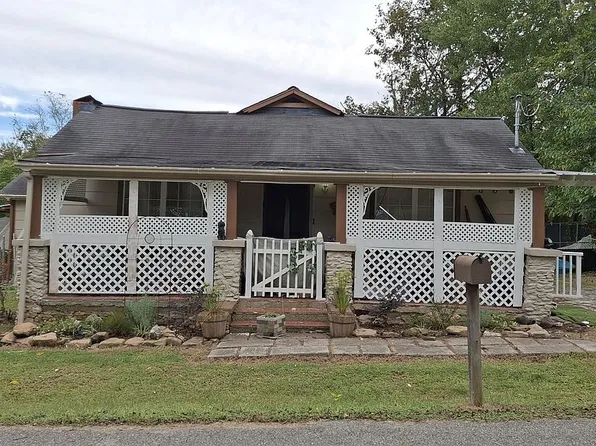 404 Ducktown St, Soddy Daisy, TN 37379