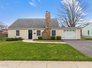 27 Westford Street, Albany, NY 12208