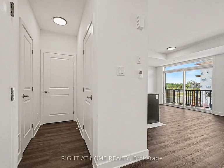 1055 Cedar Creek Dr #1 — Photo 5