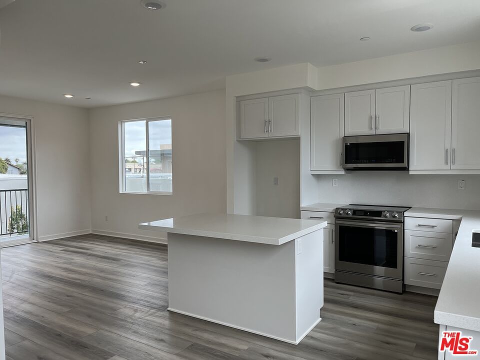 1st image of 612 Dawson Ave