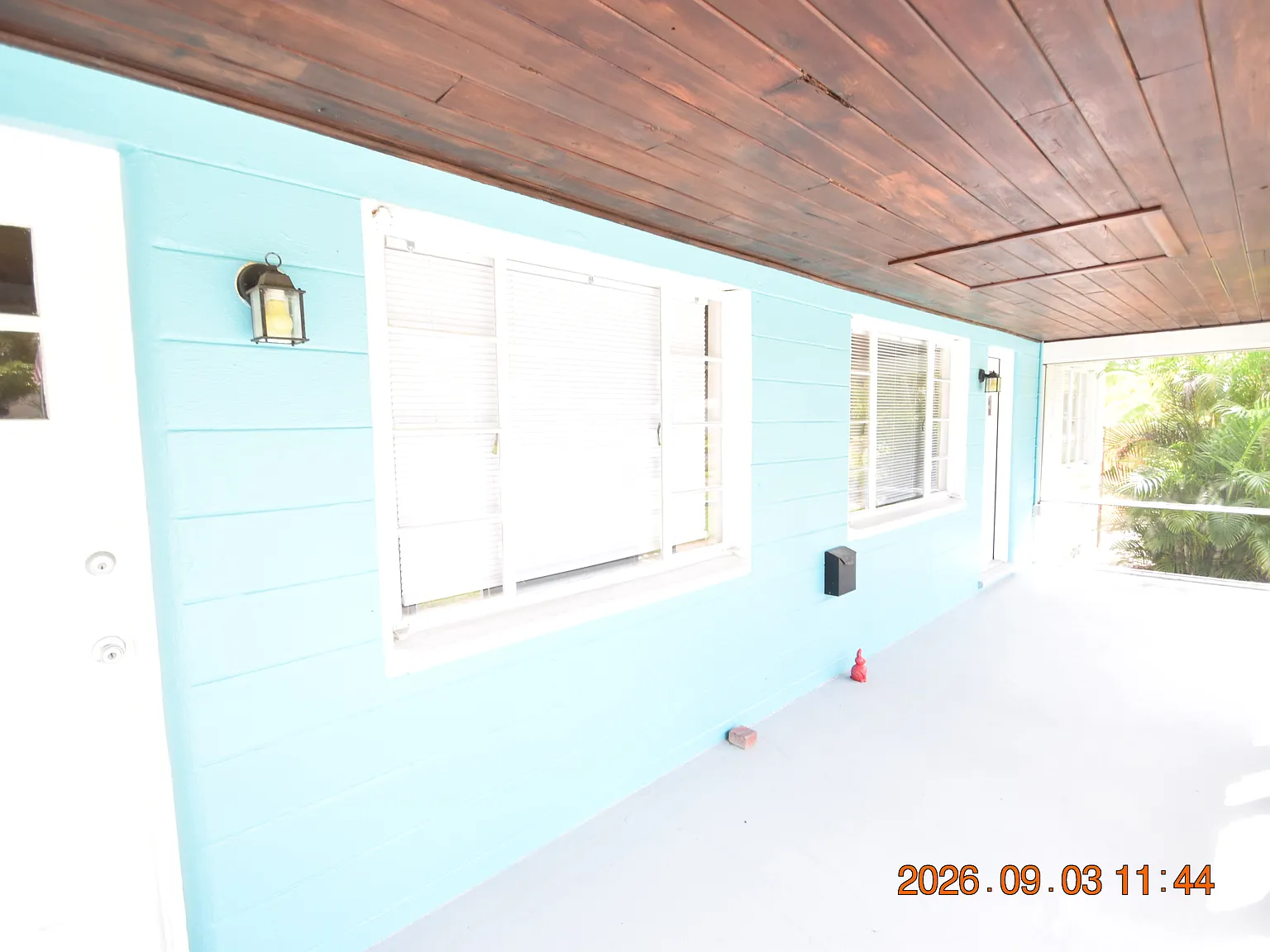 2 bed, $2,070 — Photo 4