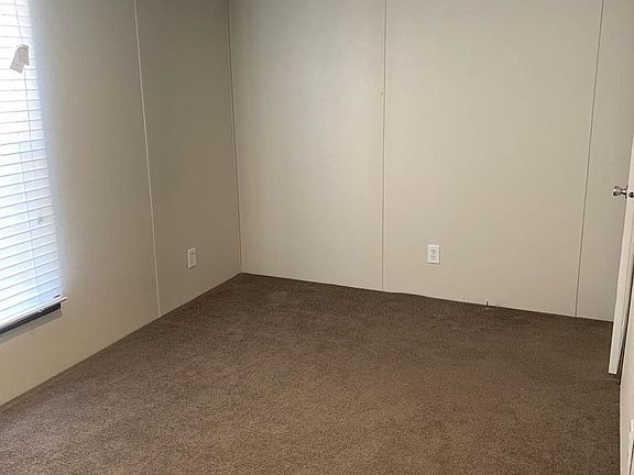 5th image of 5201 Azle Ave Trlr 1
