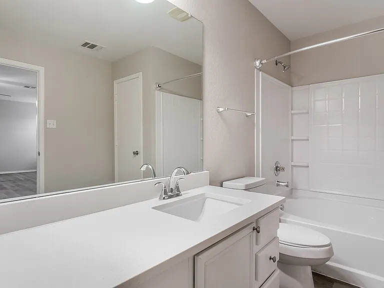 189 Valero Dr — Photo 12