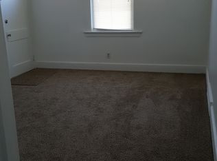64 Bradley Ave #1ST, Hamden, CT 06514