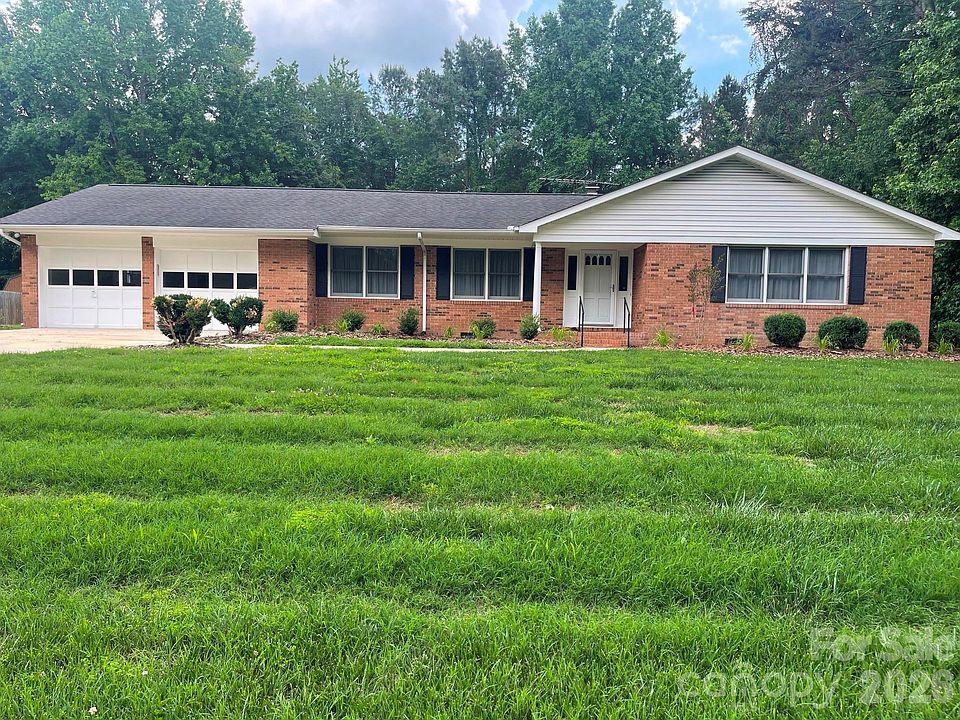 1st image of 8806 Crestwood Dr