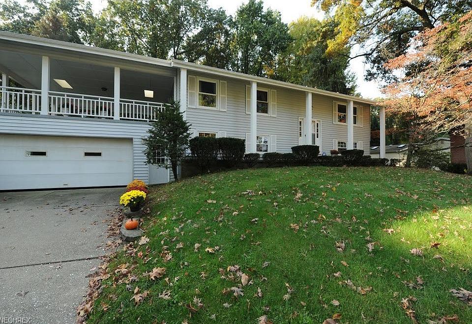 1st image of 686 Jolson Ave