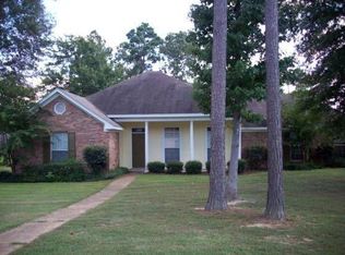 200 Raintree Dr, Brandon, MS 39042