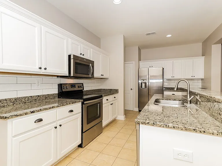 45 Celtic Ct — Photo 9