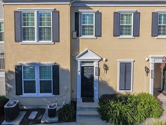 3rd image of 3664 Whitworth Dr