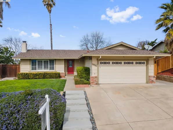 2682 Pickfair Ln, Livermore, CA 94551