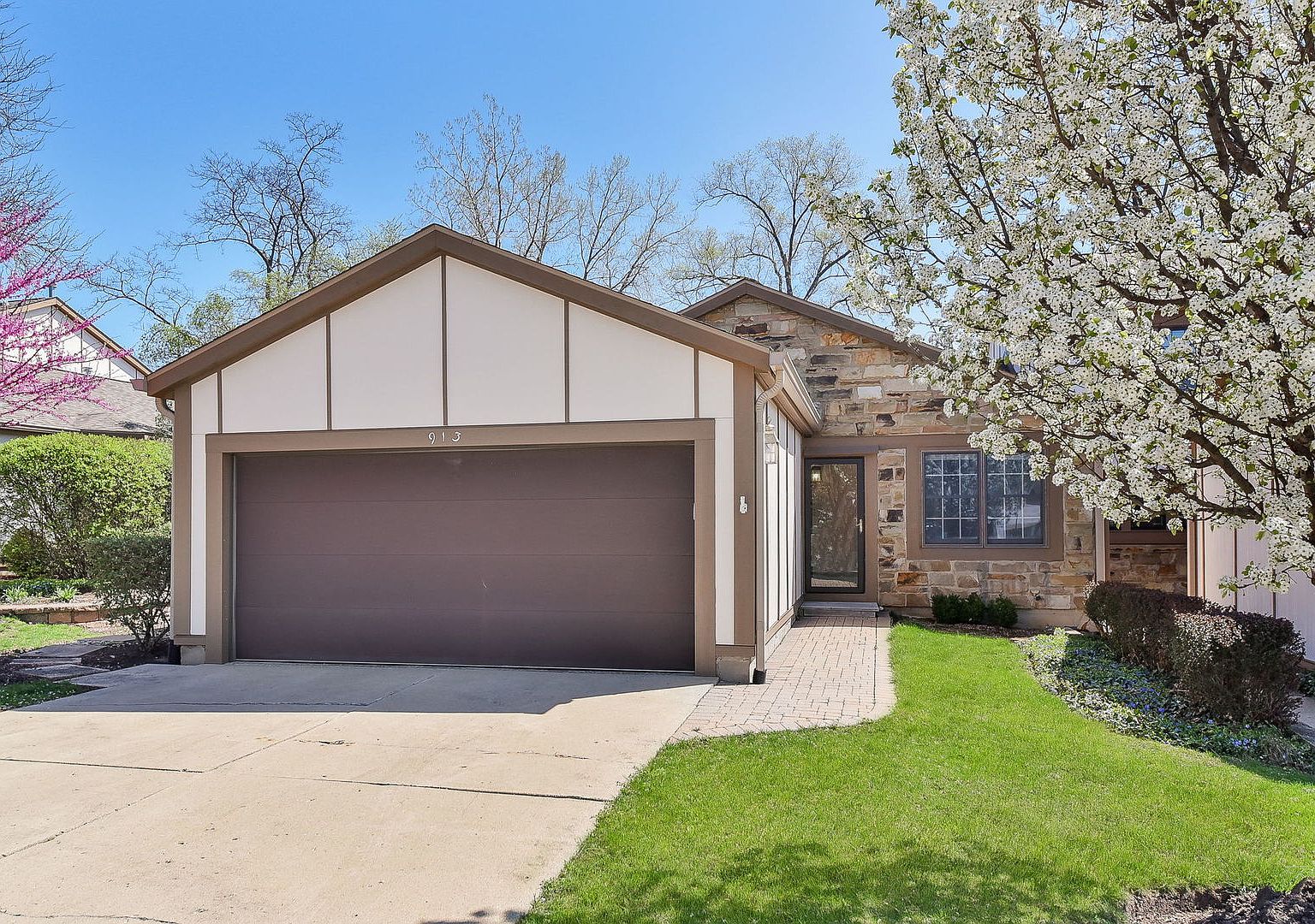 913 Wheaton Oaks Dr 913, Wheaton, IL 60187 Zillow