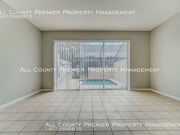 3rd image of 2387 Silver Palm Dr