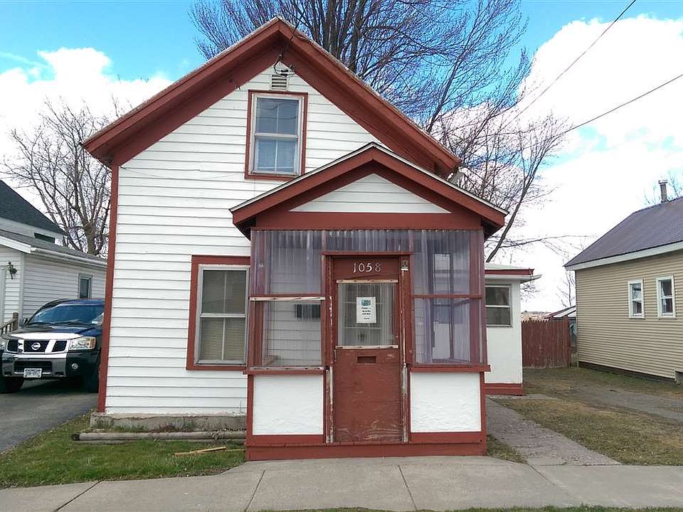 1st image of 1058 Washington St