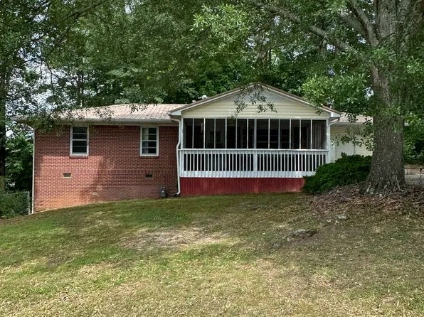 135 McBee St, Dallas, GA 30132