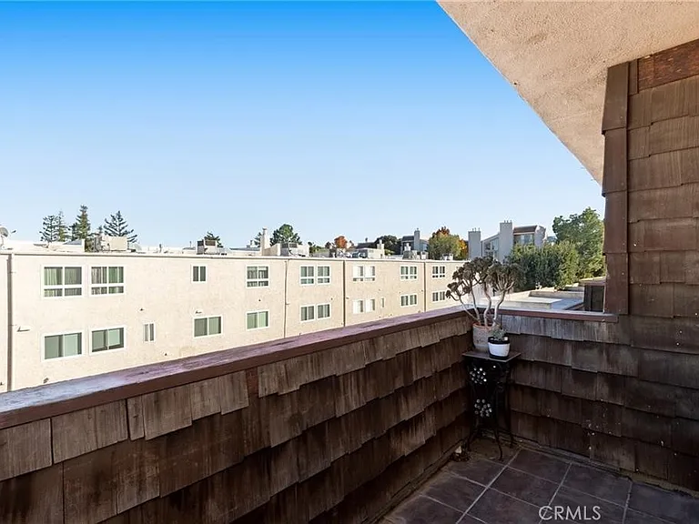 5400 Newcastle Ave #56 — Photo 20
