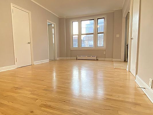 2nd image of 223 2nd Ave APT 6M
