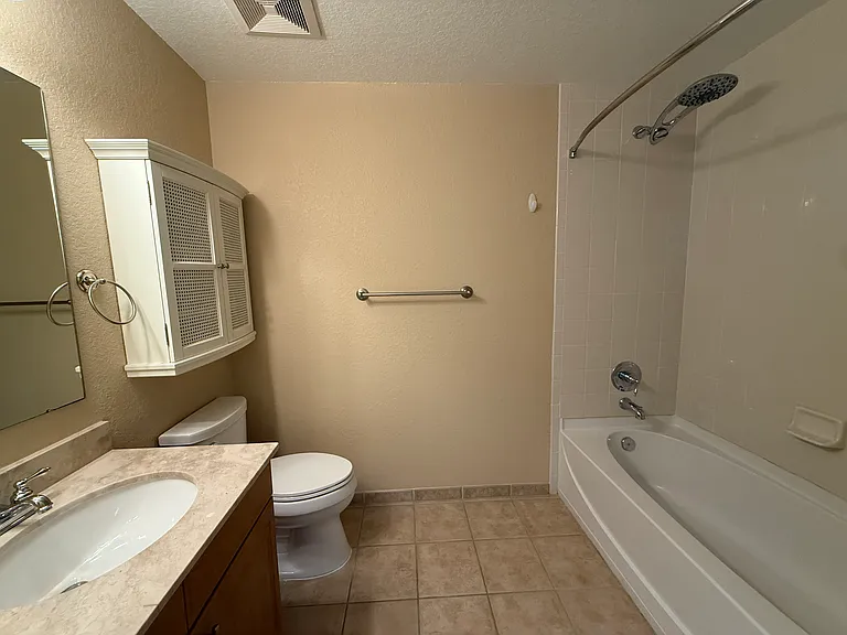 Guess bathroom