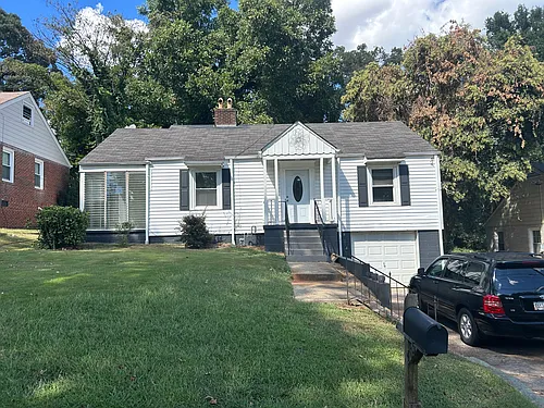 405 E Deckner Ave SW Photo 1