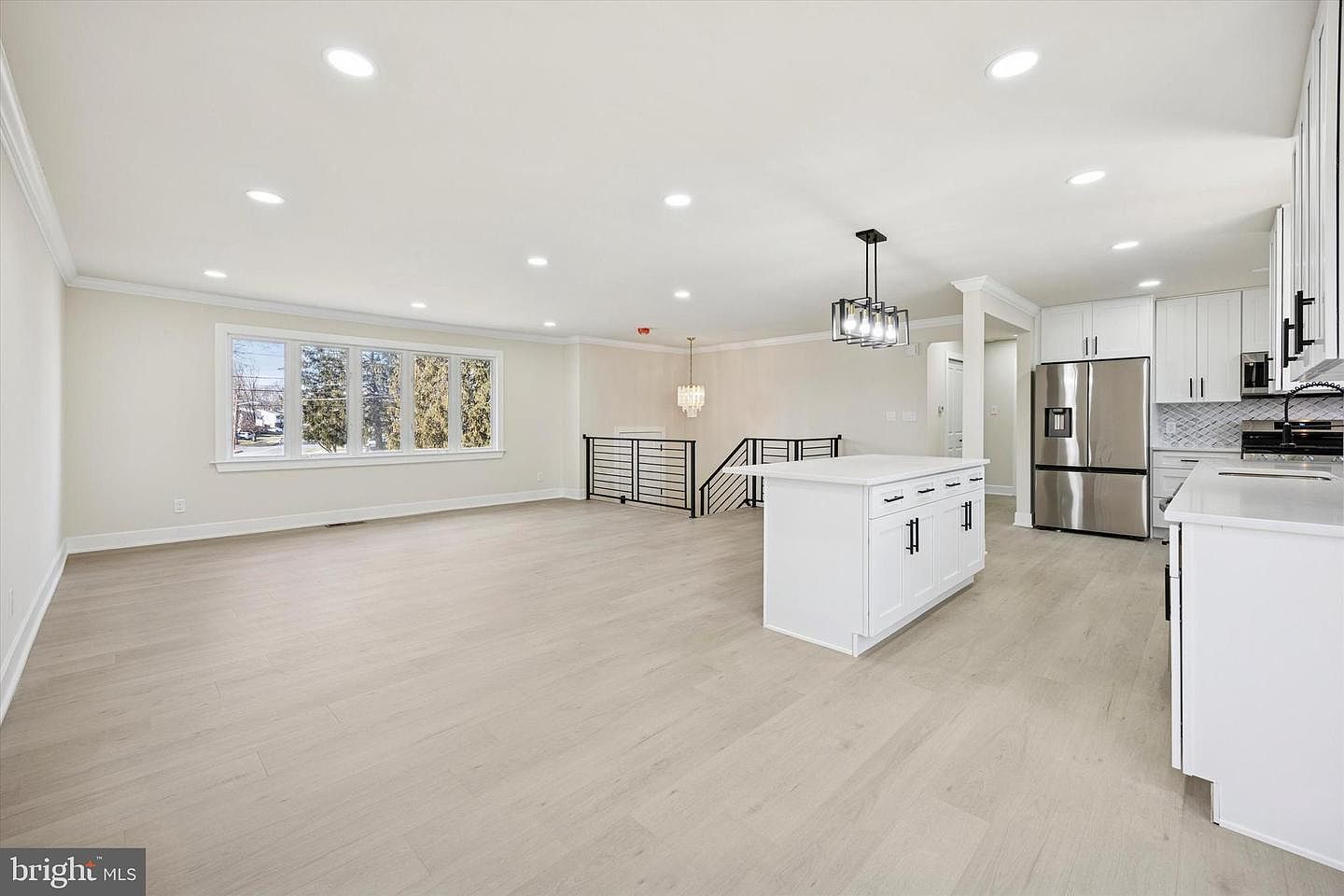 206 Mimosa Dr, Cherry Hill, NJ 08003 | MLS #NJCD2108368 | Zillow