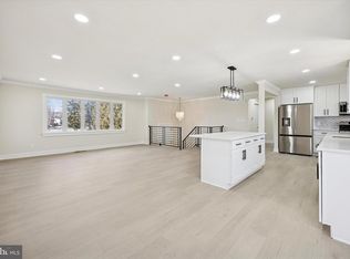 206 Mimosa Dr, Cherry Hill, NJ 08003